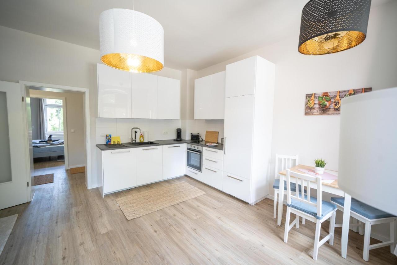 Fullhouse - Zwickau - L96 - Smarttv - Nespresso - 2 Queensize Beds Exterior photo